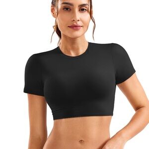 NWOT Short Sleeve Double Lined Crop Top‎ - Sz Small